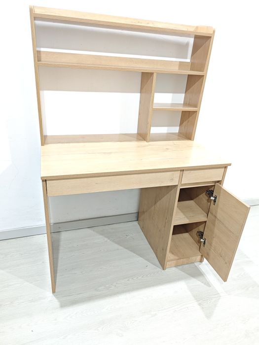 Письменные столы