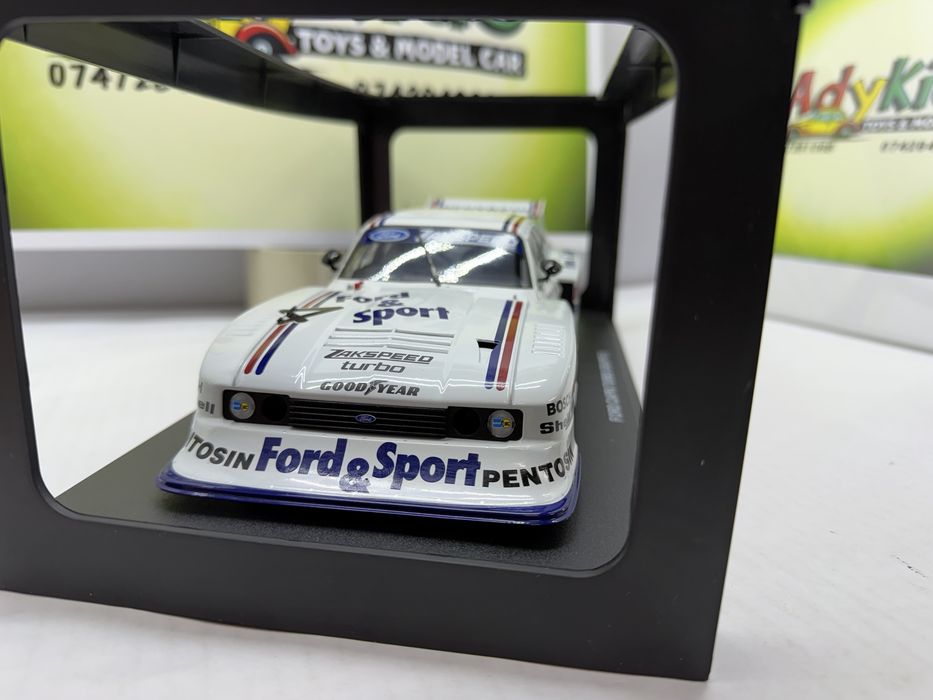 FORD CAPRI Turbo gr 5 macheta auto scara 1:18(27 cm) WERK83