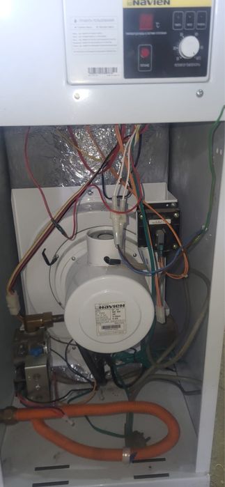 Продается газовый напольный  котел