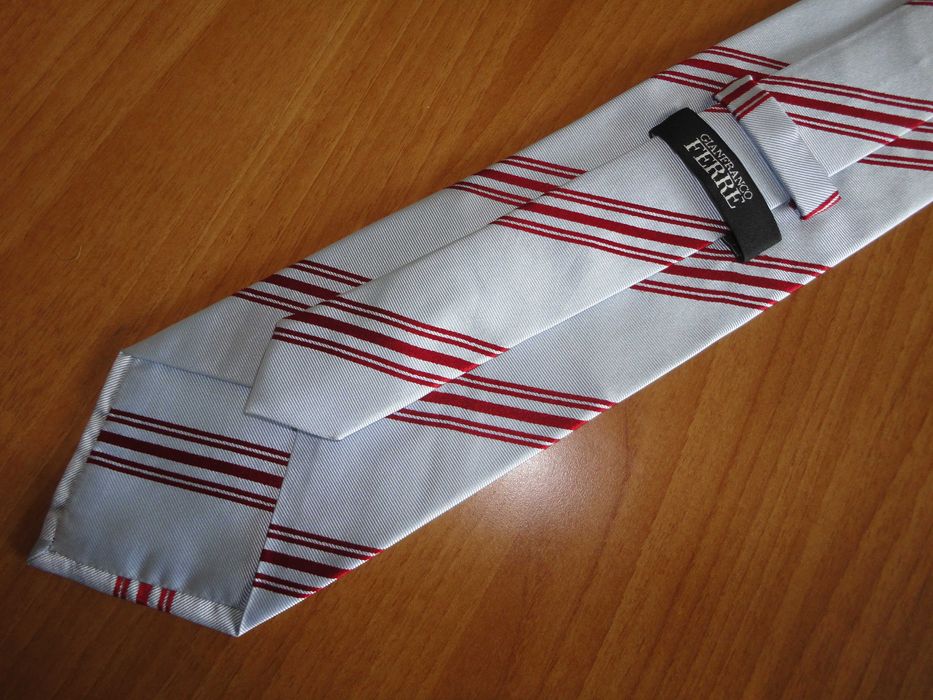 Gianfranco Ferre/оригинална вратовръзка