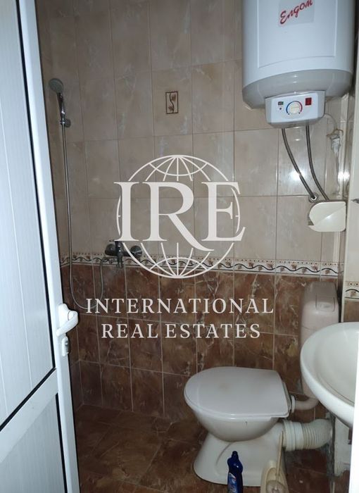 Продава се Тристаен апартамент в Варна, Колхозен пазар - 65 кв.м за 1413 €/кв.м - Снимка #8