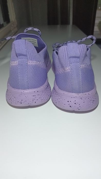 Vand adidași fete H&m