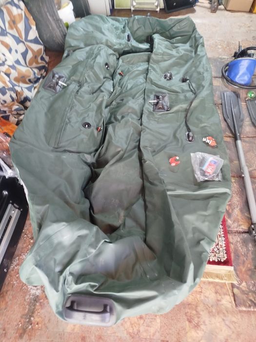 Лодка резиновая новая