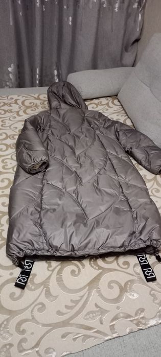 Продам пуховик женский