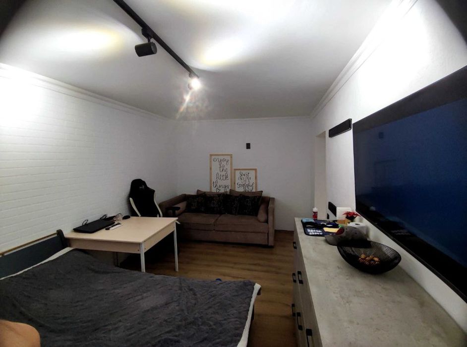 Продаётся 1/1/4 Ялангач