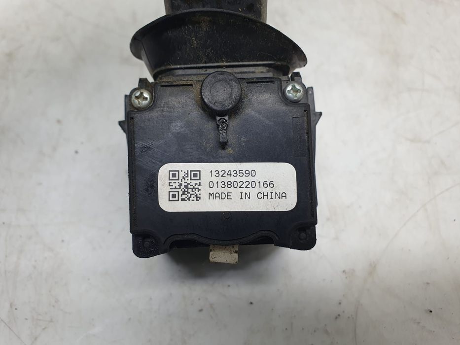 Maneta semnalizare 13243590 Chevrolet Cruze J300  [din 2009 pana  2012]