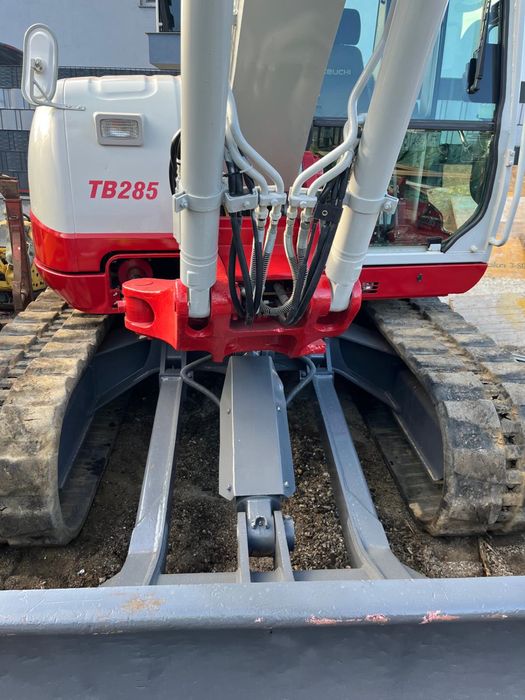 Vand excavator Takeuchi tb285 - 9 tone