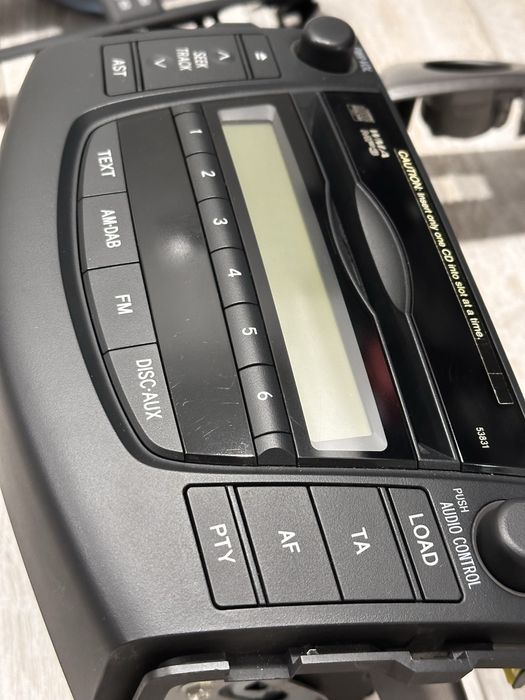 Магнитола RAV-4 штатная