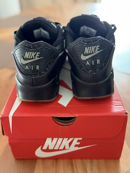 Nike Air Max 90 Halloween Edition