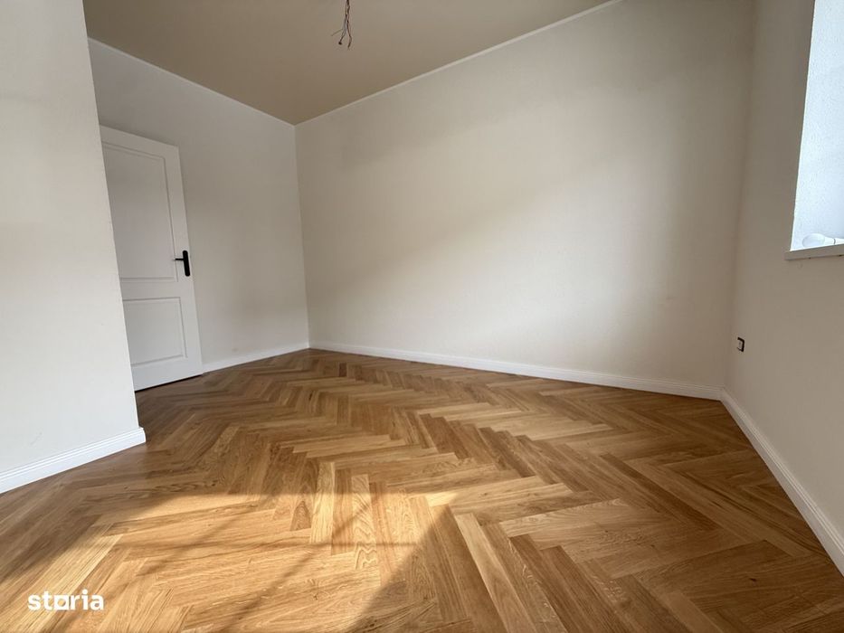 Duplex premium, 5 camere, 137 mp utili, parter + 1 etaj si pod - Brayt