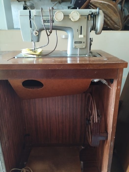 Швейная машина чайка