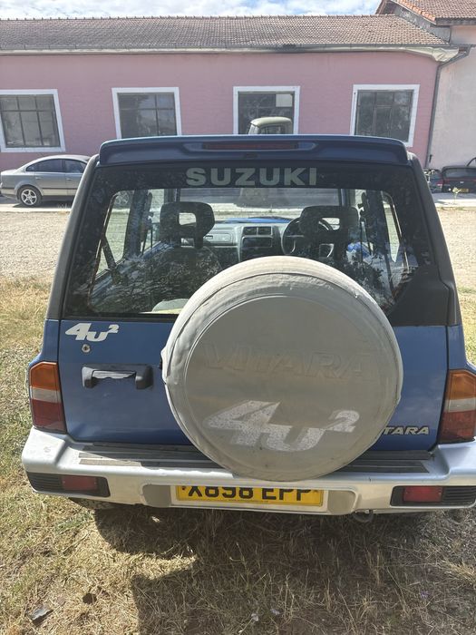 Suzuki vitara 2000