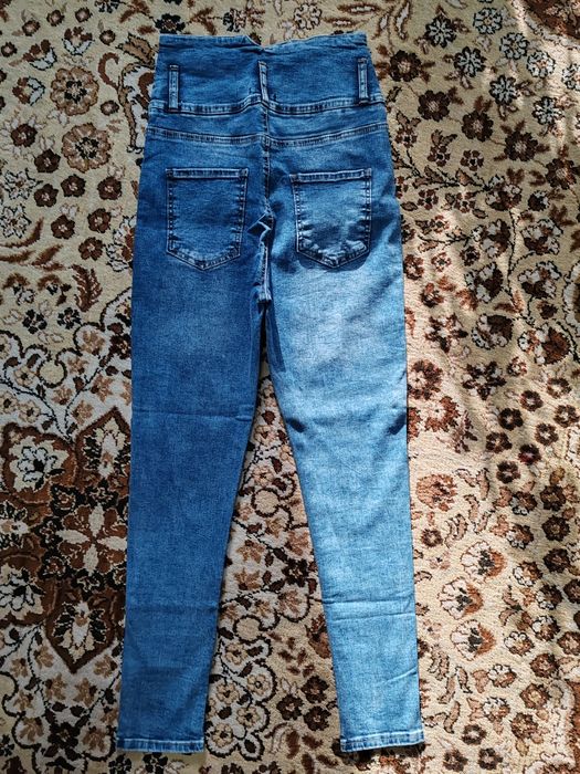 Дамски дънки, М размер