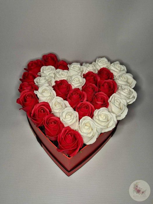 Trandafiri din sapun aranjament floral