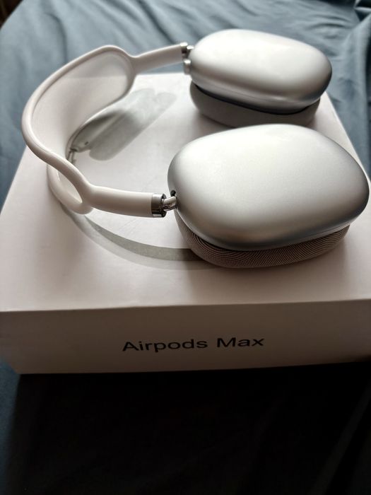 Продам наушники, не пользовался