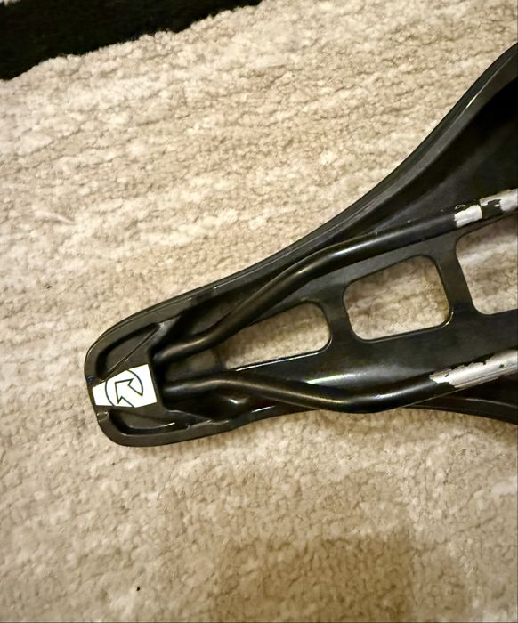 Șa Shimano PRO Stealth Sport 142mm – Road / Gravel / TT