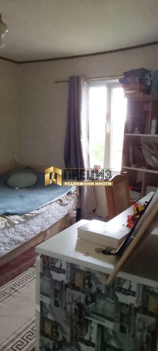 Продажба на къща в с. Златар 70m² и двор 1500m²