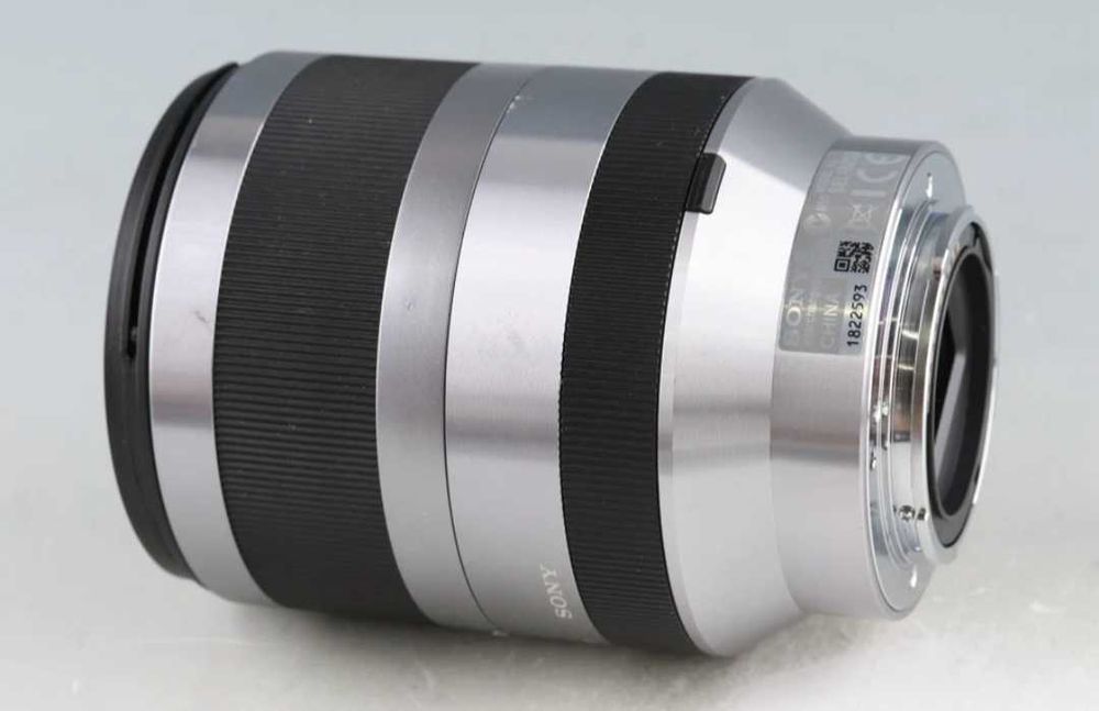 Обектив sony sel 18-200 e mount