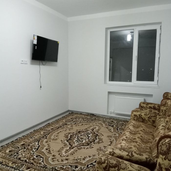 Kvartira Toy tepa Nurafshonda