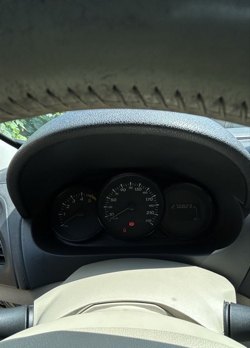 Renault fluence 2010
