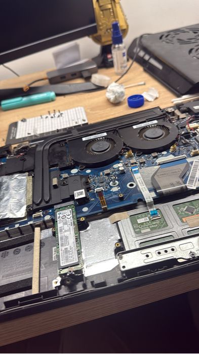 Service | Mentenanta | Reparatii Laptop | PC| Windows | PS4| PS5|