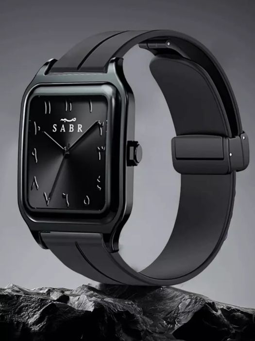 SABR kvadrat dizayndagi erkaklar soati