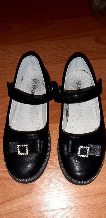 Продам  обувь для девочки