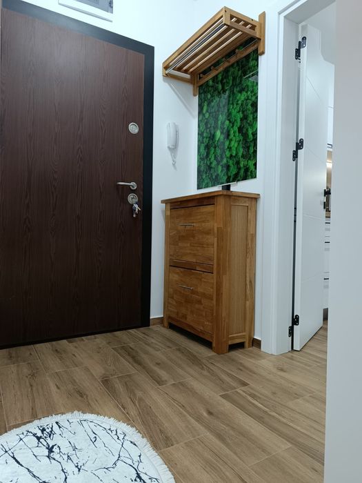 Дава се под наем Двустаен апартамент в Асеновград - 65 кв.м за 392.7 € - Снимка #1