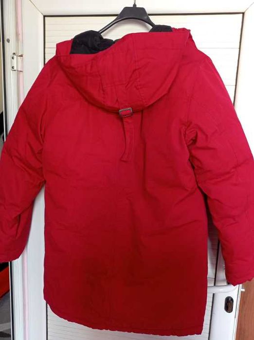 Оригинално яке Peak Performance