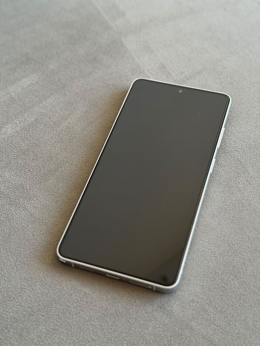 Samsung Galaxy S26 Ultra 256GB – На 3 месеца, Пълен комплект + Кейс и Адаптер