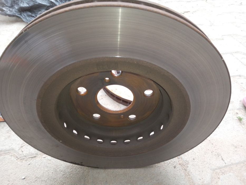 Продам тормозные диски.