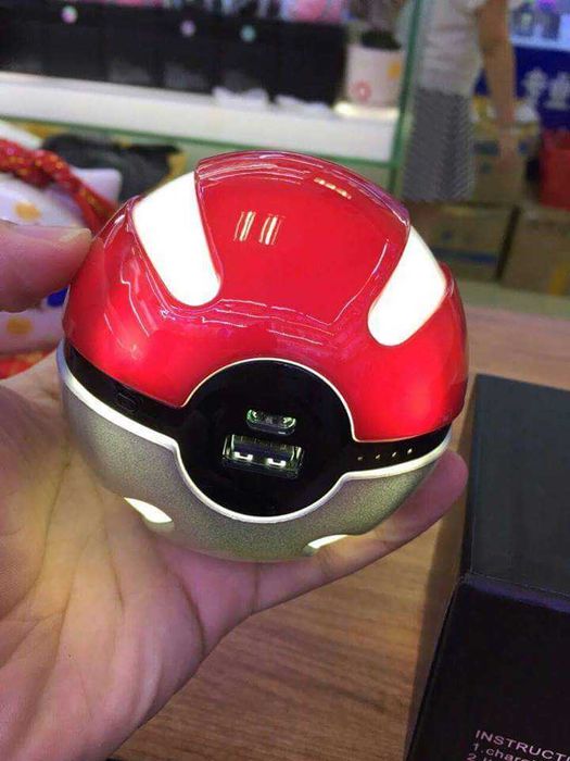 Супер мощна външна батерия Pokemon Powerball 100W 25 000mAh (лека и преносима)