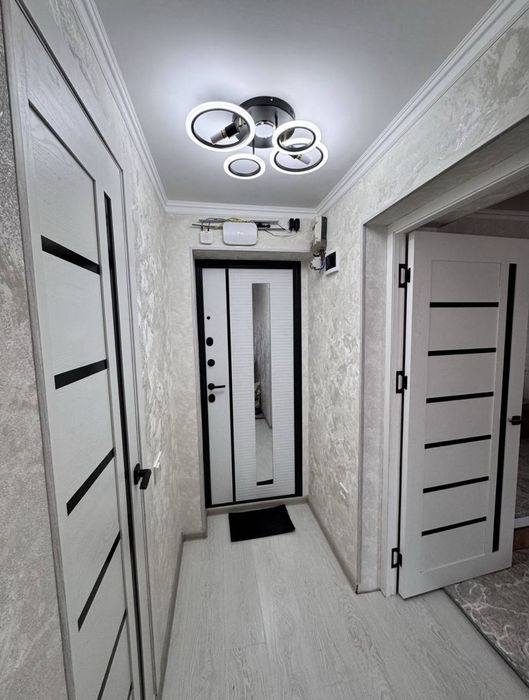 Новомосковская Продаю 1/2/5 Кафе вечер срочна