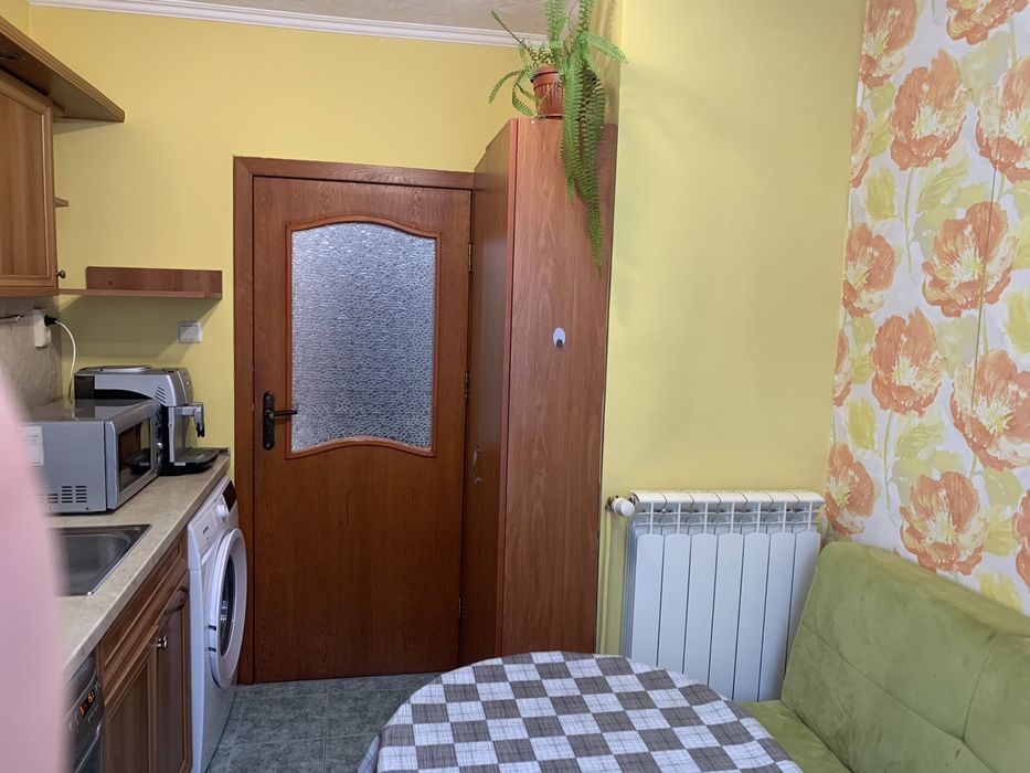 Дава се под наем Двустаен апартамент в Търговище, Запад 1 - 56 кв.м за 255 € - Снимка #4