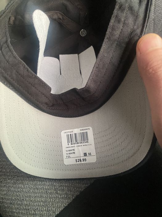 Kepka Canadadan kelgan 30$ olingan yangi