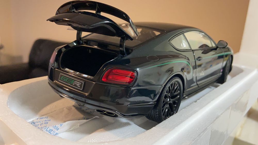 Almost Real BENTLEY CONTINENTAL GT3-R 1:18 diecast