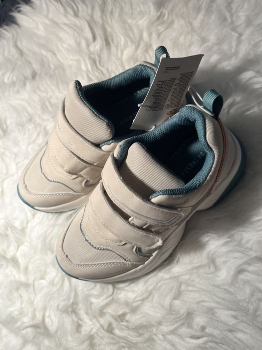 Incaltaminte,adidasi,sneakersi copii,marime 29