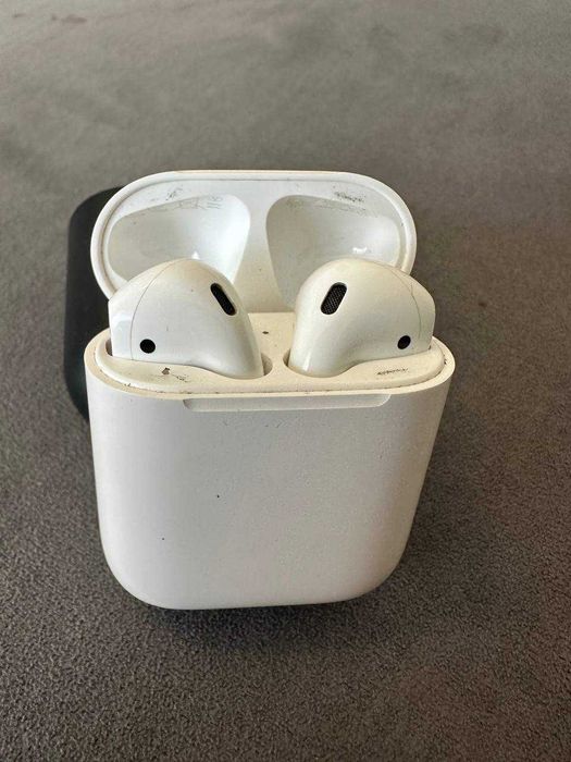 Airpods 2 оригинал. Один владелец.