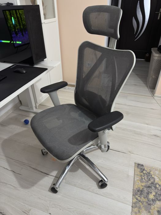 Scaun ergonomic birou - stare foarte buna