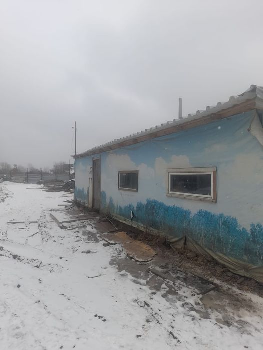 Продоется контейнер столовый. Срочно