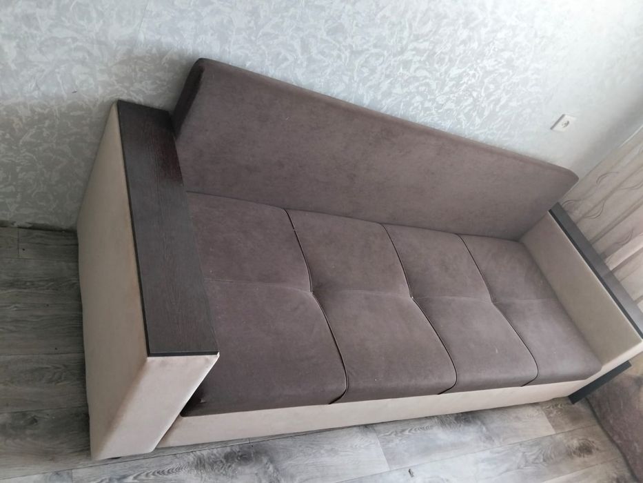 Продам 2 подростковых дивана