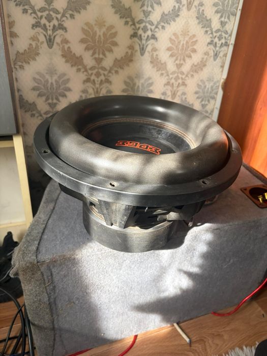 Продам Сабуфер с усилителем (саб, буфер, моноблок, усь)ЦЕНА ДО ВЫХОДНЫ