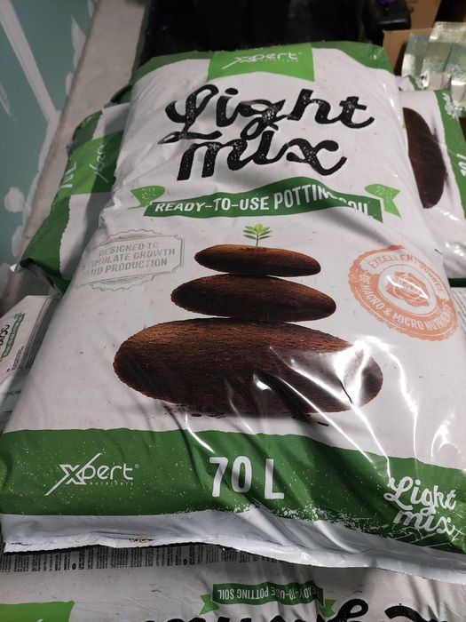 Продавам неупотребявани