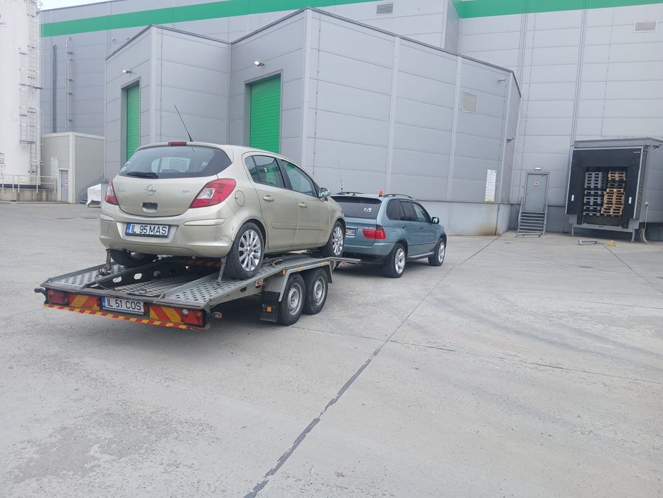 Ofer servicii tractari auto