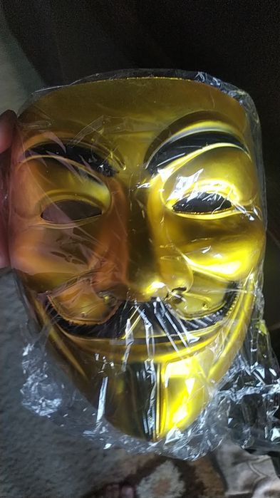 Маски пластиковые крик хакер и другие. Новые