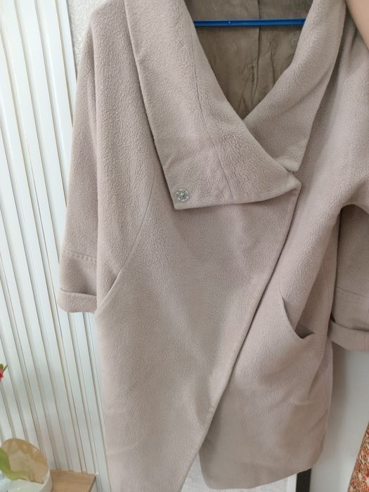 Продается женский пальто