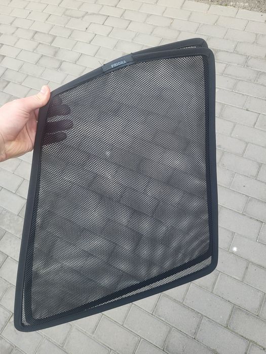 Шторки лада приора 1/2