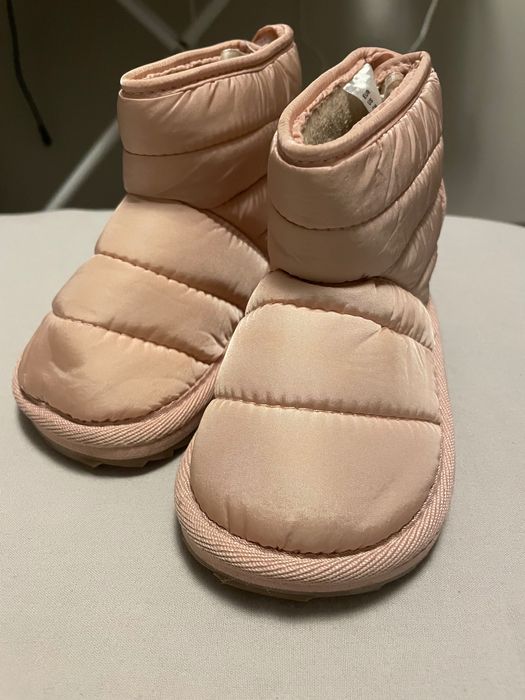 Обувки HM 22 номер