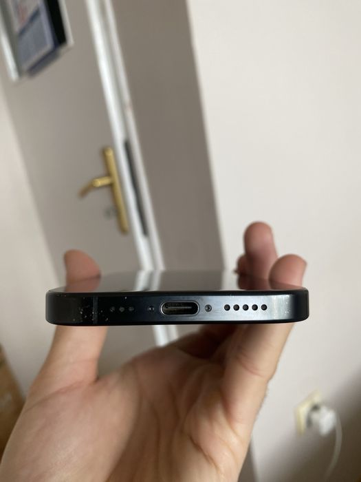 iPhone 16 Pro 128GB Гаранция 2027 93% батерия