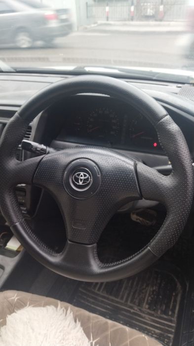 Кожаный руль Тойота